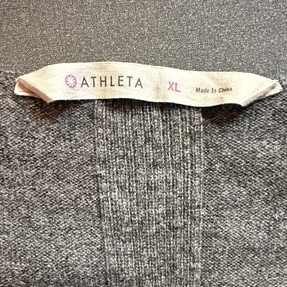 Athleta Dresses & Skirts - Athleta Charcoal Knit Top Wool/Cashmere blend
